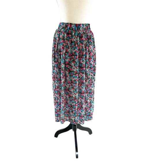 Suzy Shier Flowy Floral Skirt Size S Summer Spring Girl-Era Stretch Waist - Picture 2 of 7